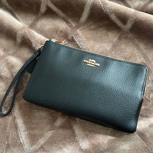 Like Brand New Coach Wallet